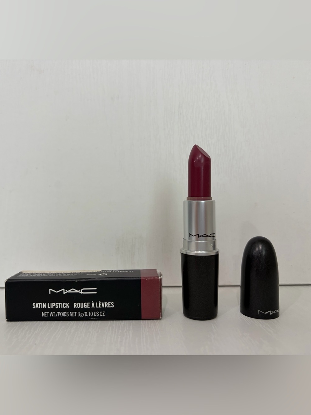 MAC Cosmetics Satin Lipstick ~ 803 Captive ~ Discontinued ~ Authentic ~Full Size
